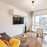 Amazing Deal - Central Location Near The Metro, Modern Amenities And Style