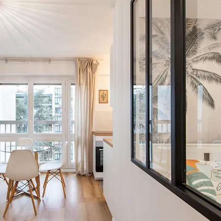 Appartamento Amazing - Location Near The Metro, Modern Amenities And Style Parigi