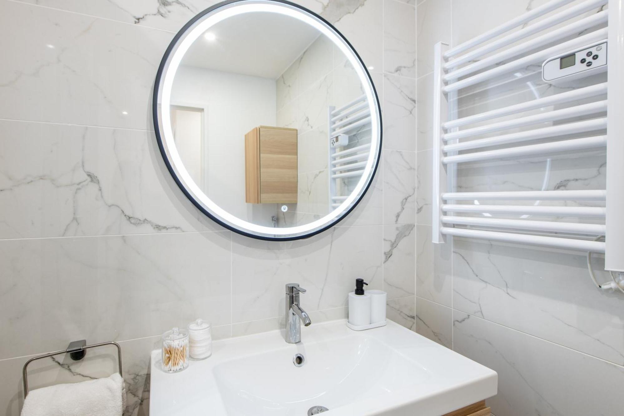 Amazing - Location Near The Metro, Modern Amenities And Style * Paris